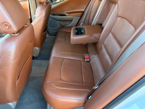 Used 2016 Chevrolet Malibu LT w/ Leather Package image 29