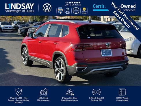 Certified 2022 Volkswagen Taos SEL image 5