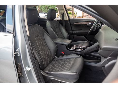 Used 2023 Buick Envision Avenir AWD/4WD image 15