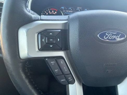 Used 2018 Ford F150 Lariat w/ Equipment Group 502A Luxury AWD/4WD image 46