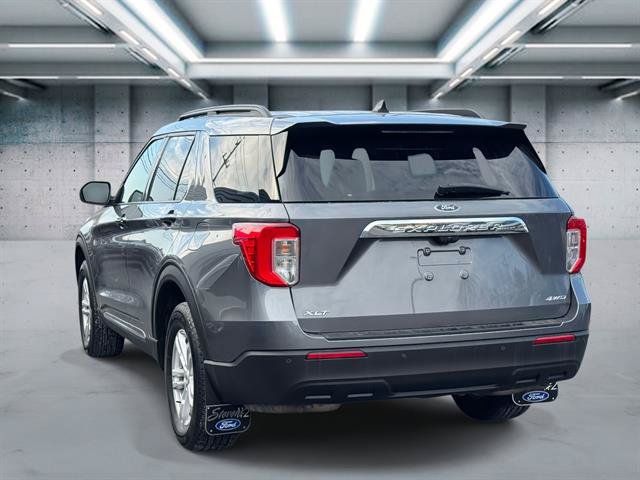 Used 2022 Ford Explorer XLT AWD/4WD image 24