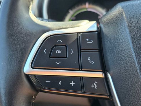 Certified 2022 Toyota Highlander Platinum image 31