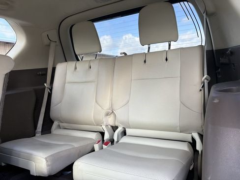 Used 2019 Lexus GX 460 Premium w/ Premium Package AWD/4WD image 25