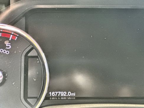 Used 2017 Ford F250 Lariat w/ Lariat Value Package image 4