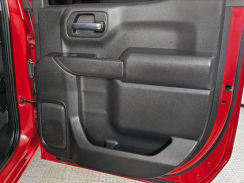 Used 2022 Chevrolet Silverado 1500 Custom RWD image 18