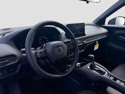 New 2026 Honda HR-V Sport image 9