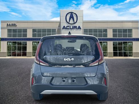 Used 2023 Kia Soul LX w/ Option Group 015 image 4