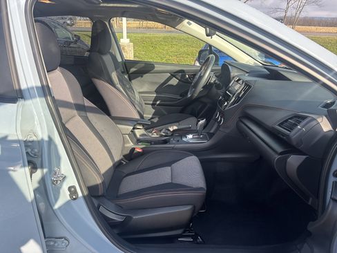 Used 2023 Subaru Crosstrek 2.0i Premium image 12
