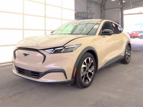Used 2025 Ford Mustang Mach-E Select w/ Comfort Package Lite AWD/4WD image 3