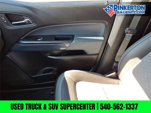Used 2021 Chevrolet Colorado Z71 w/ Safety Package image 27