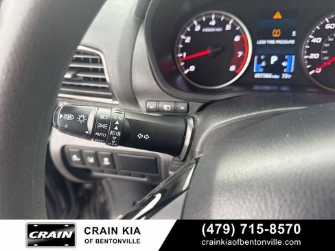 Used 2022 Mitsubishi Eclipse Cross LE FWD image 18