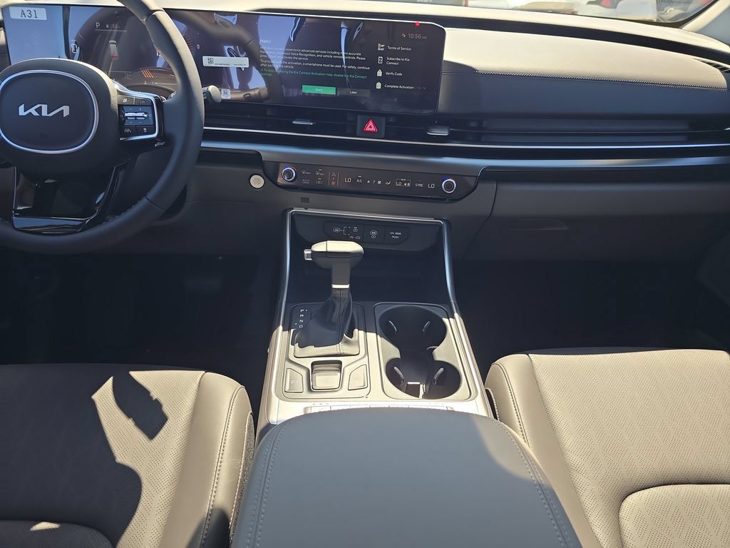 New 2026 Kia Carnival FWD image 14