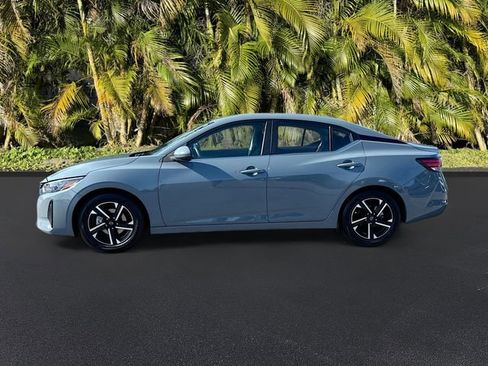 Used 2024 Nissan Sentra SV FWD image 8
