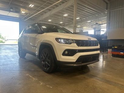 New 2025 Jeep Compass Limited w/ Sun and Sound Group