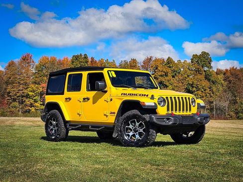 Used 2018 Jeep Wrangler Unlimited Rubicon w/ LED Lighting Group image 2