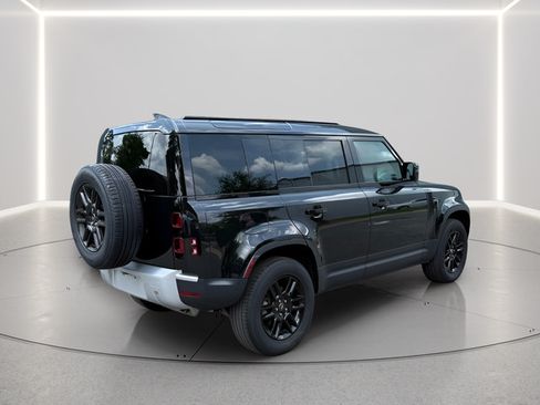 Certified 2025 Land Rover Defender 110 S AWD/4WD image 5