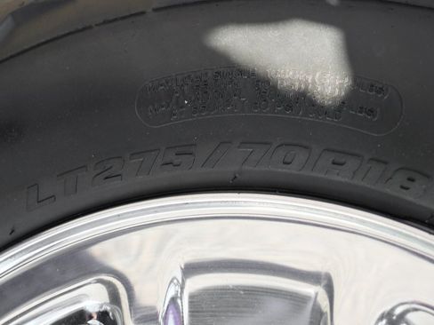 Used 2022 RAM 2500 Tradesman w/ Chrome Appearance Group image 29