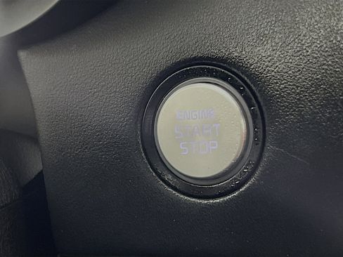 Used 2018 Kia Stinger Premium image 23