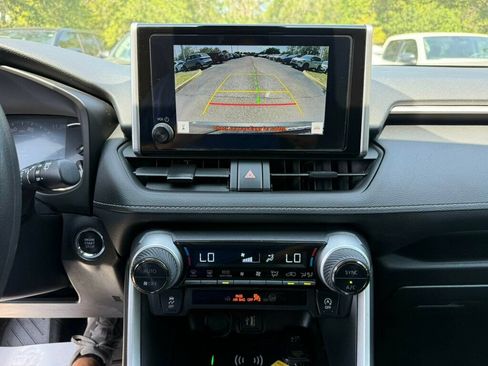 Used 2024 Toyota RAV4 XLE FWD image 6