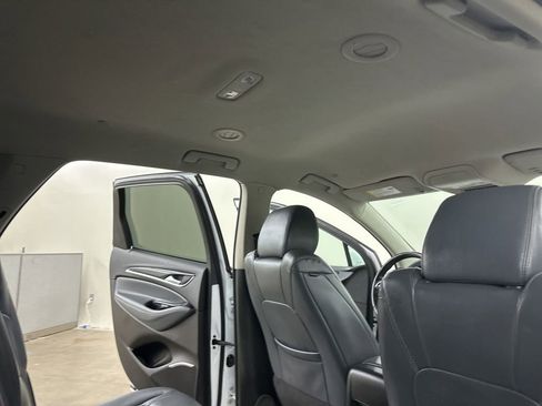 Used 2019 Buick Enclave Essence AWD/4WD image 22