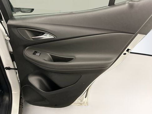 Used 2025 Buick Encore GX Preferred image 30