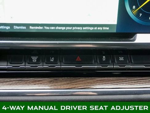 Used 2024 Chevrolet Silverado 3500 LT w/ Convenience Package image 16