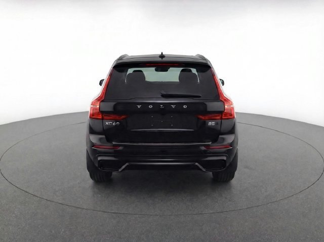 New 2026 Volvo XC60 B5 Plus w/ Protection Package Premier AWD/4WD image 36