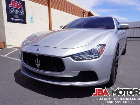 Used 2015 Maserati Ghibli image 31