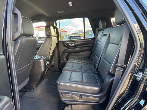 Used 2024 GMC Yukon SLT image 29