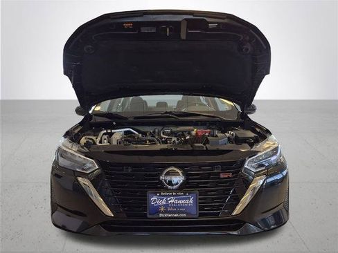 Certified 2025 Nissan Sentra SR FWD image 5