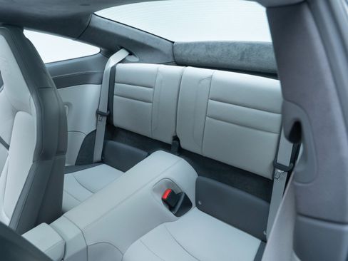 Used 2025 Porsche 911 Carrera 4 GTS image 21