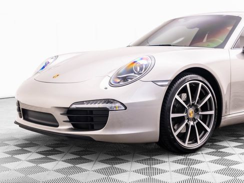 Used 2013 Porsche 911 Carrera RWD image 31