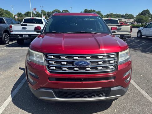Used 2017 Ford Explorer Limited AWD/4WD image 4