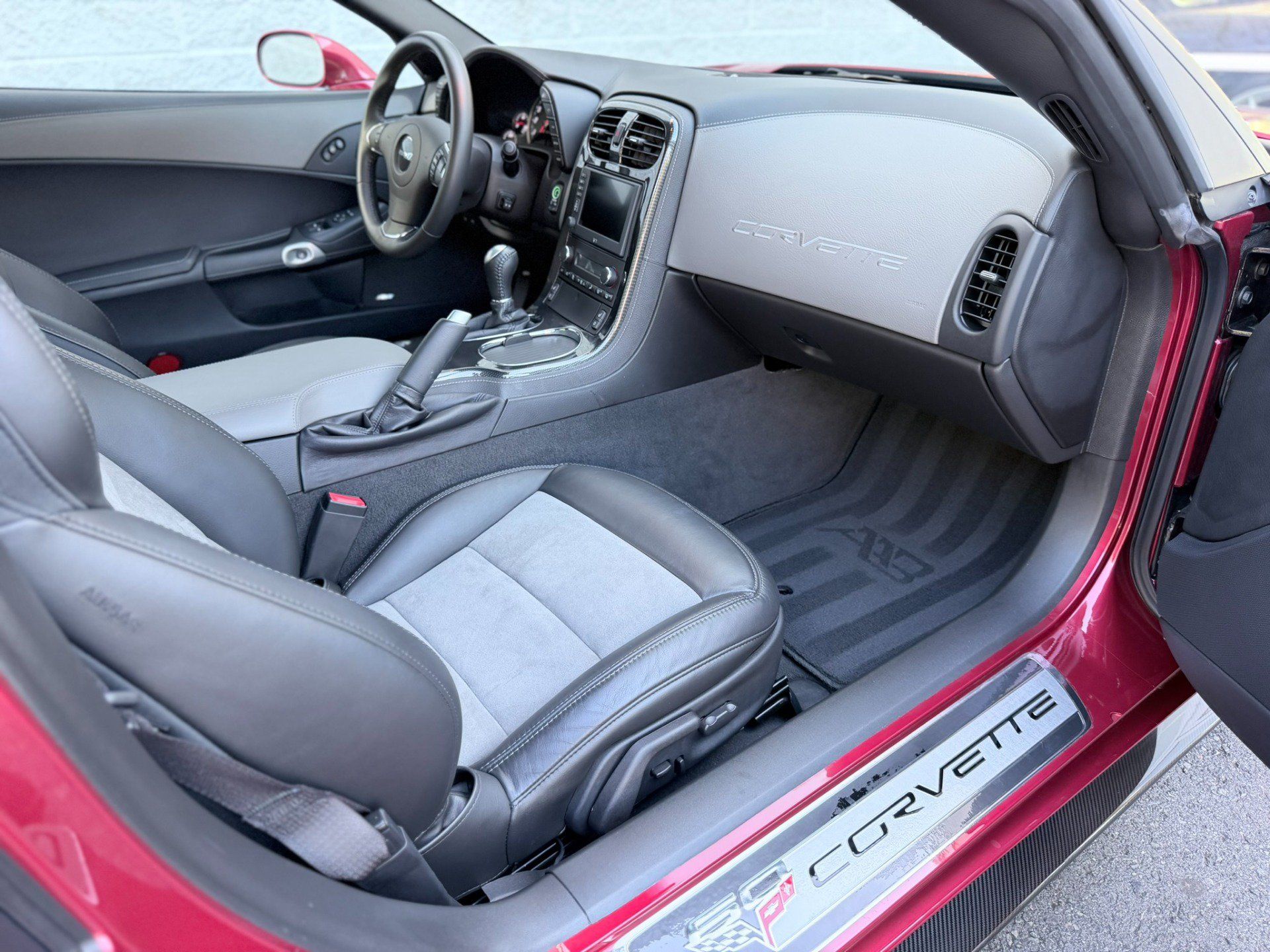 Used 2013 Chevrolet Corvette ZR1 w/ 3ZR Preferred Equipment Group RWD image 45