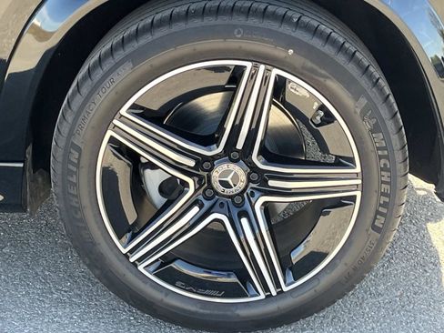 Certified 2025 Mercedes-Benz GLE 350 4MATIC image 12