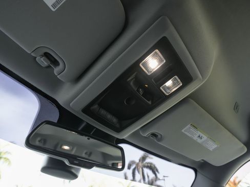 Used 2018 RAM 1500 Sport w/ Convenience Group image 21