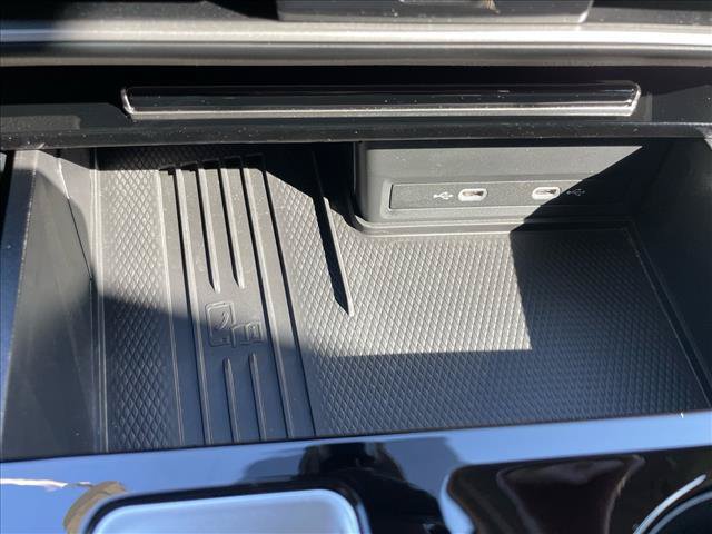 Used 2026 Volkswagen Atlas SE FWD image 12
