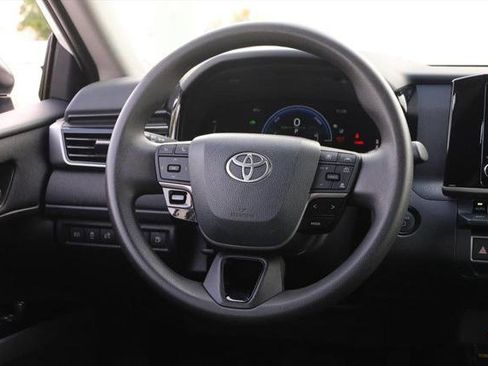 Certified 2025 Toyota Camry LE image 22