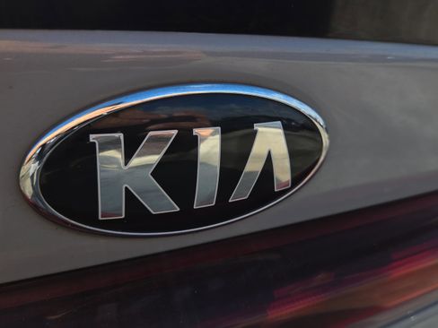 Used 2021 Kia K5 GT-Line w/ GT-Line FWD Premium Package image 18