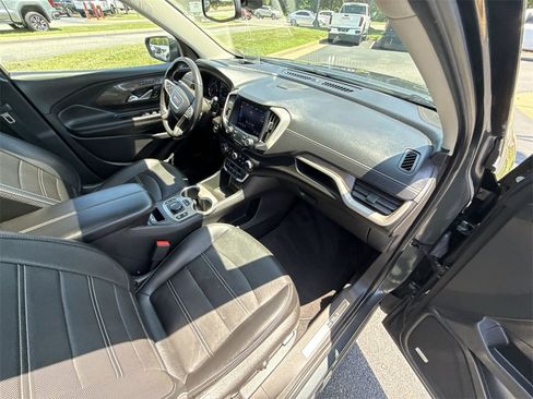 Certified 2022 GMC Terrain Denali w/ Denali Premium Package image 30