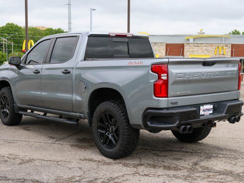 Used 2024 Chevrolet Silverado 1500 LT Trail Boss w/ Convenience Package II AWD/4WD image 5