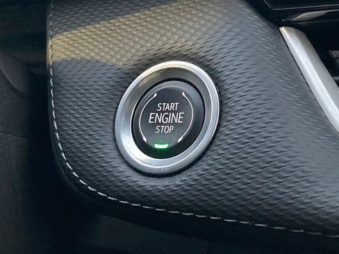 Used 2025 Chevrolet Equinox LT image 22