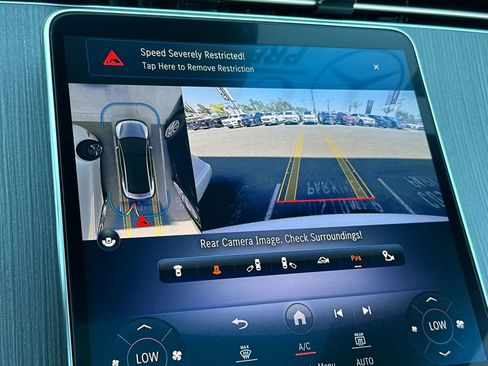 Used 2024 Mercedes-Benz EQE 350+ 4MATIC Sedan image 23