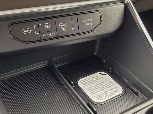 New 2026 Kia Carnival EX FWD image 21