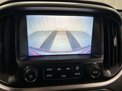 Used 2018 Chevrolet Colorado LT image 15