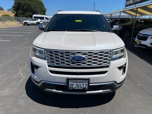 Used 2018 Ford Explorer Platinum AWD/4WD image 4