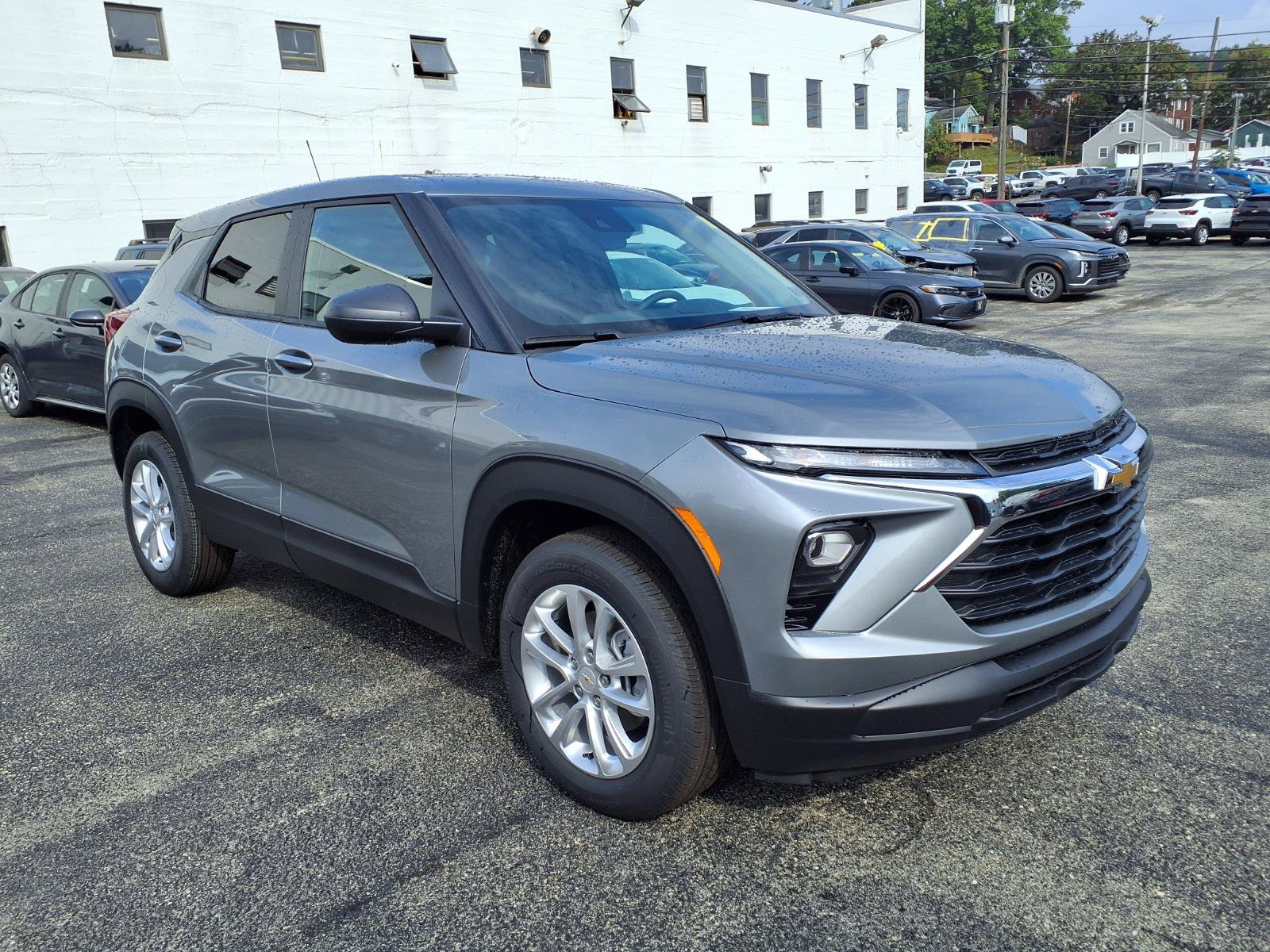 New 2026 Chevrolet TrailBlazer LS w/ LS Convenience Package AWD/4WD image 1
