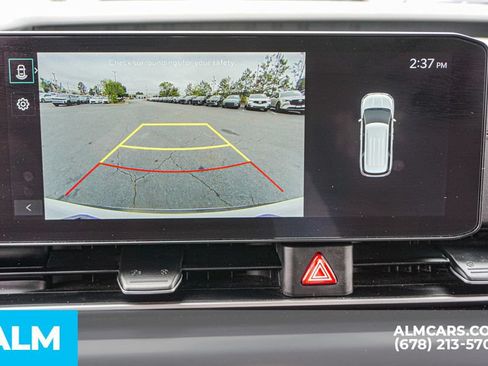 Used 2025 Kia Carnival FWD image 41