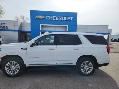 Used 2021 GMC Yukon SLT w/ SLT Luxury Package