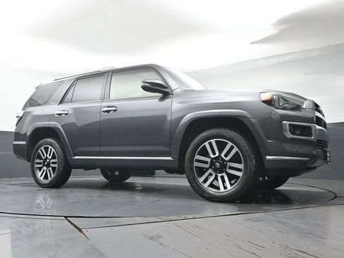 Used 2023 Toyota 4Runner Limited AWD/4WD image 44